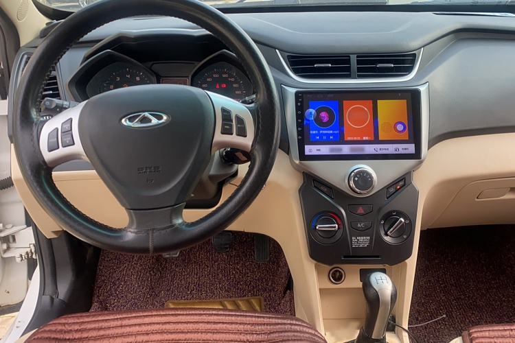 Used Chery Fengyun 2 2015 1.5L Manual New Edition Interior 2