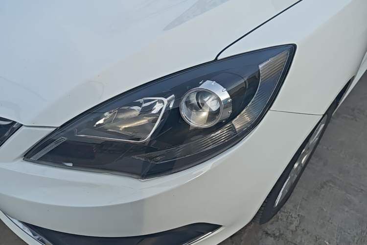 Used Chery Fengyun 2 2015 1.5L Manual New Edition Left Front Headlight