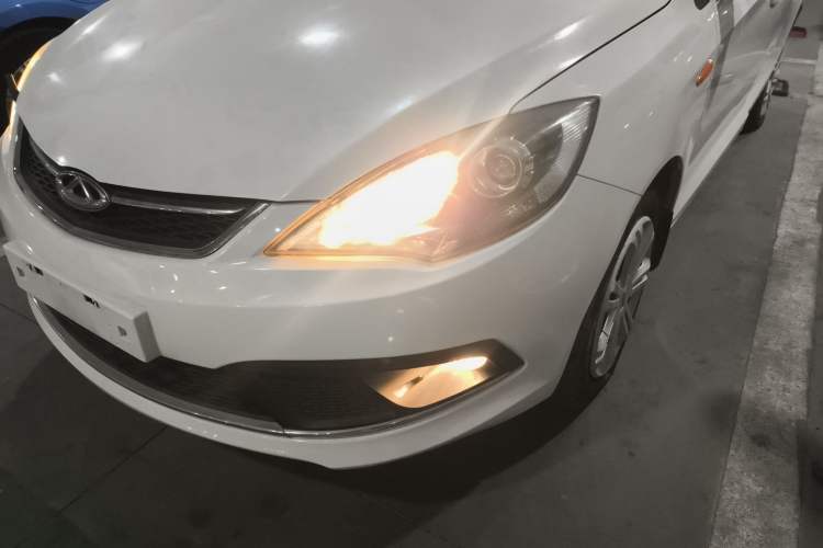 Used Chery Fengyun 2 2015 1.5L Manual New Edition Left Front Headlight