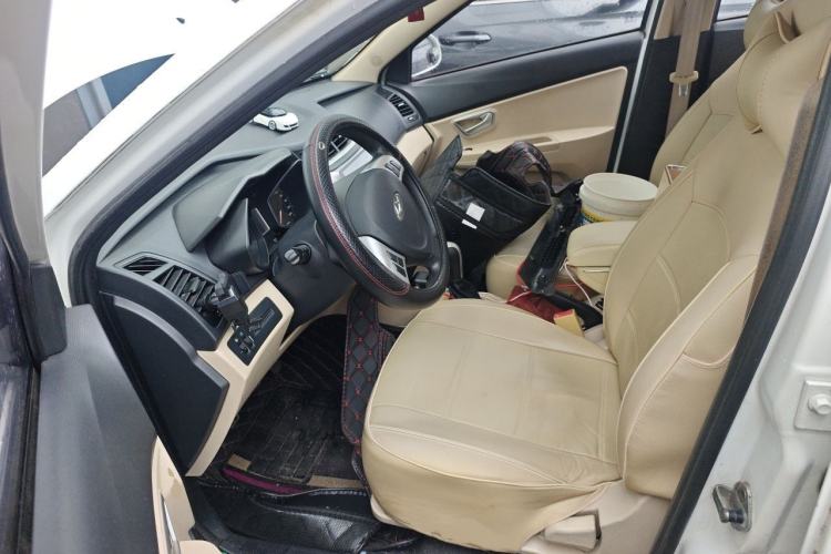 Used Chery Fengyun 2 2015 1.5L Manual New Edition Left Front Seat