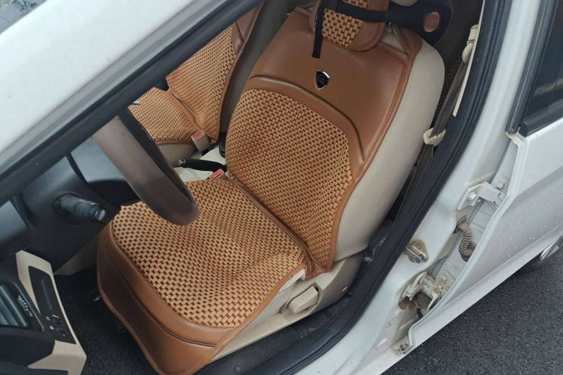 Used Chery Fengyun 2 2015 1.5L Manual New Edition Left Front Seat