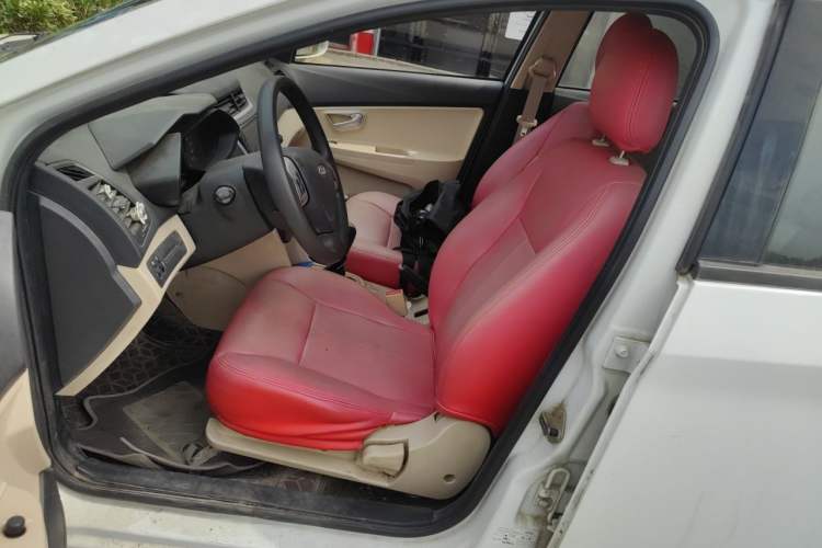 Used Chery Fengyun 2 2015 1.5L Manual New Edition Left Front Seat