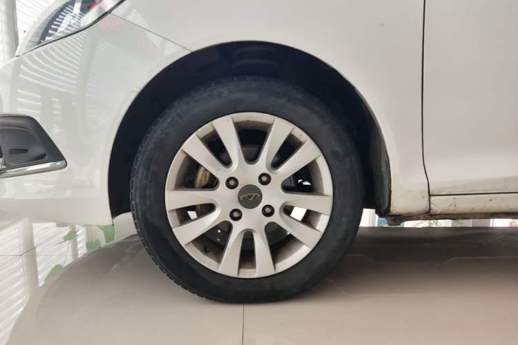 Used Chery Fengyun 2 2015 1.5L Manual New Edition Left Front Wheel Hub
