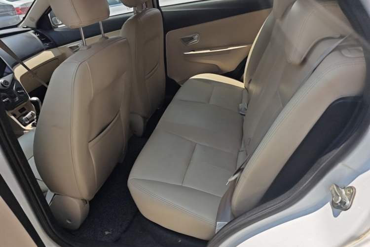 Used Chery Fengyun 2 2015 1.5L Manual New Edition Left Rear Seat