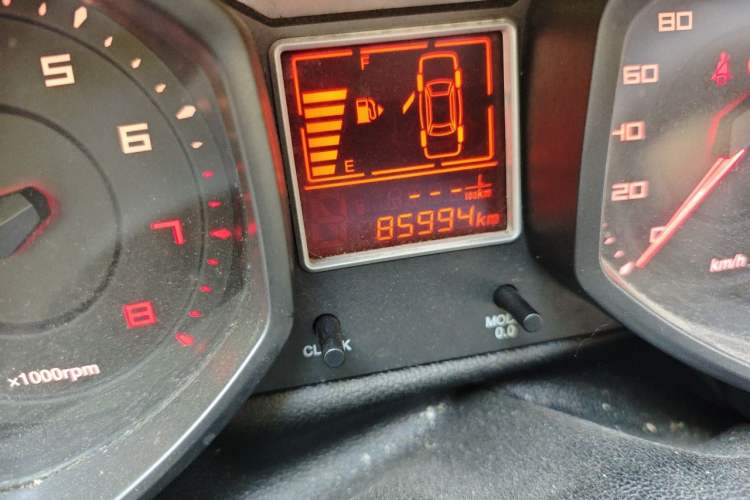 Used Chery Fengyun 2 2015 1.5L Manual New Edition Odometer Close Up