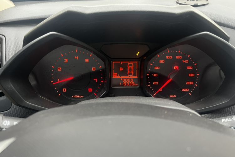 Used Chery Fengyun 2 2015 1.5L Manual New Edition Odometer Close Up