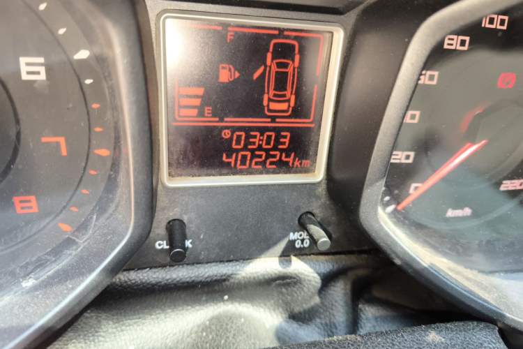 Used Chery Fengyun 2 2015 1.5L Manual New Edition Odometer Close Up