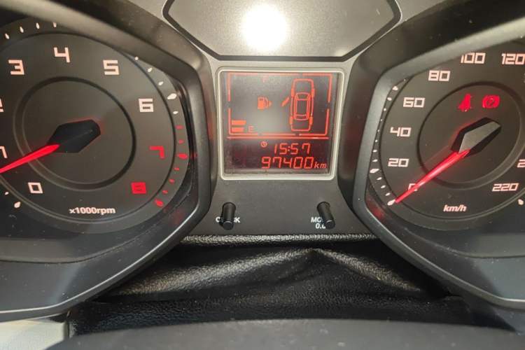 Used Chery Fengyun 2 2015 1.5L Manual New Edition Odometer Close Up