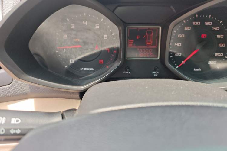 Used Chery Fengyun 2 2015 1.5L Manual New Edition Odometer Close Up