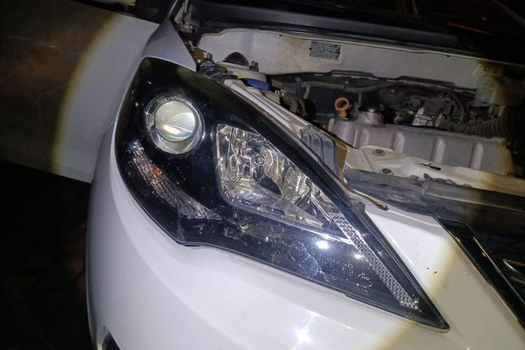 Used Chery Fengyun 2 2015 1.5L Manual New Edition Right Front Headlight