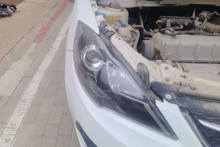 Used Chery Fengyun 2 2015 1.5L Manual New Edition Right Front Headlight