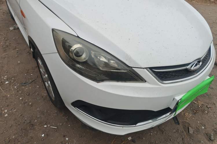 Used Chery Fengyun 2 2015 1.5L Manual New Edition Right Front Headlight