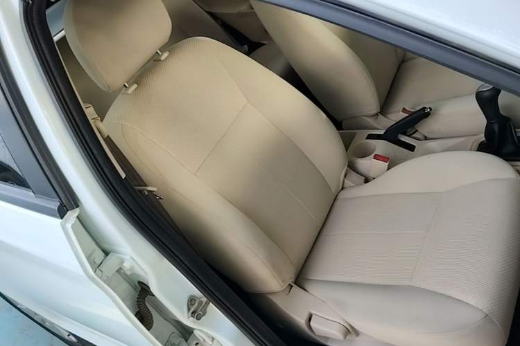 Used Chery Fengyun 2 2015 1.5L Manual New Edition Right Front Seat