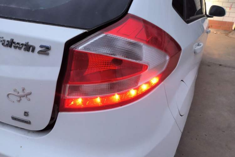 Used Chery Fengyun 2 2015 1.5L Manual New Edition Right Rear Taillight