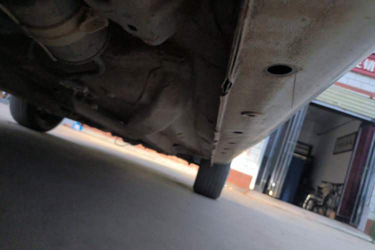 Used Chery Fengyun 2 2015 1.5L Manual New Edition Right Side Sill