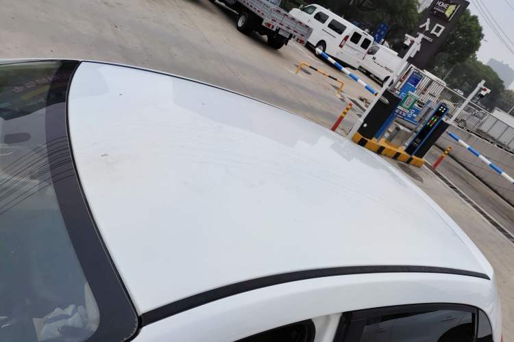 Used Chery Fengyun 2 2015 1.5L Manual New Edition Roof