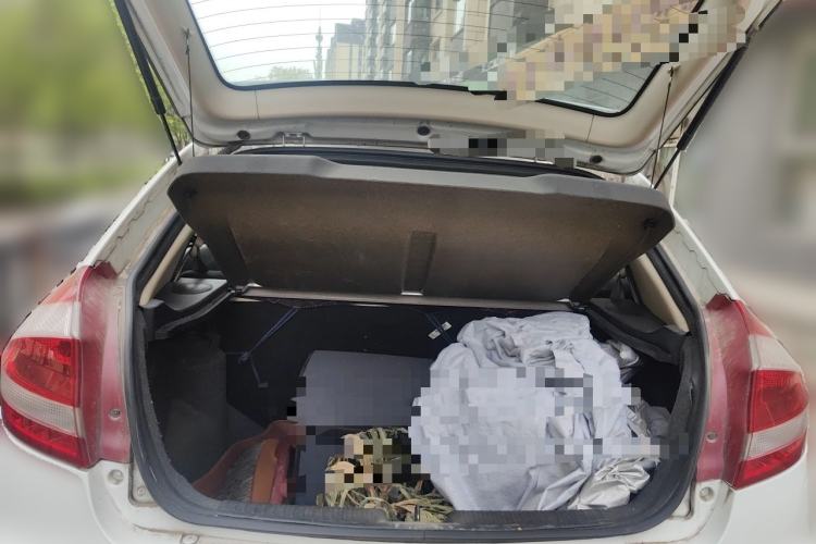 Used Chery Fengyun 2 2015 1.5L Manual New Edition Trunk