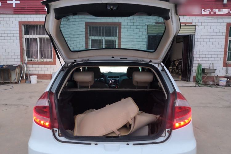 Used Chery Fengyun 2 2015 1.5L Manual New Edition Trunk