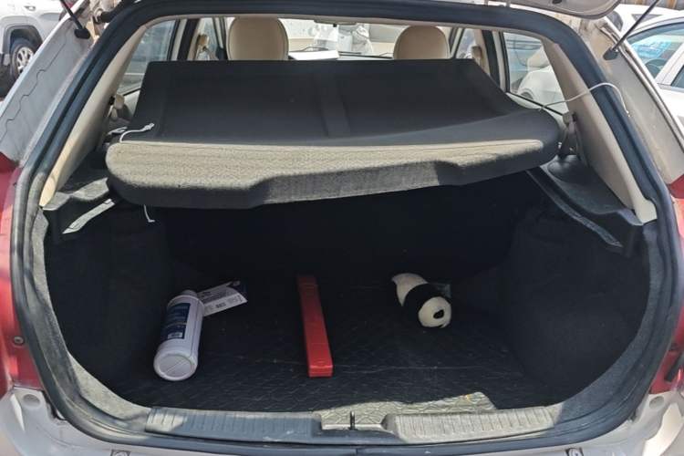 Used Chery Fengyun 2 2015 1.5L Manual New Edition Trunk