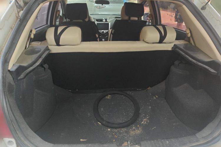 Used Chery Fengyun 2 2015 1.5L Manual New Edition Trunk