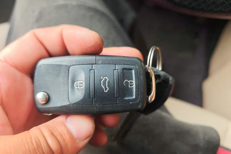 Used Chery Fengyun 2 2015 1.5L Manual New Edition Vehicle Key