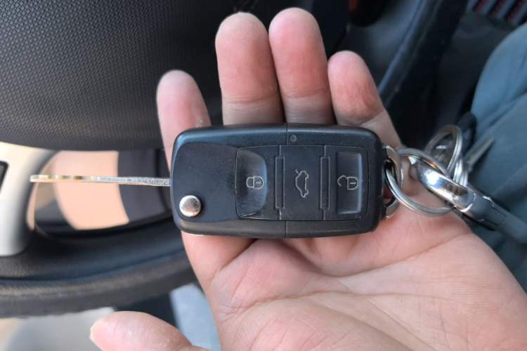 Used Chery Fengyun 2 2015 1.5L Manual New Edition Vehicle Key