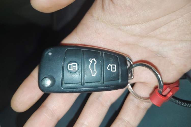 Used Chery Fengyun 2 2015 1.5L Manual New Edition Vehicle Key