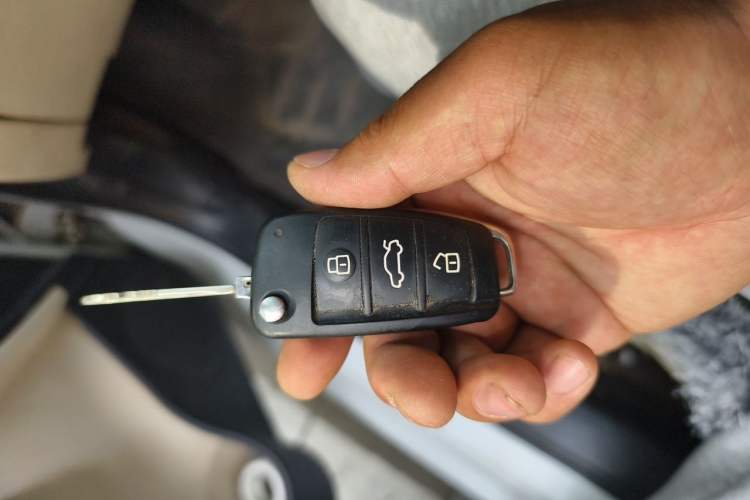 Used Chery Fengyun 2 2015 1.5L Manual New Edition Vehicle Key