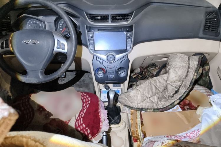 Used Chery Fengyun 2 2015 1.5L Manual New Edition Center Console