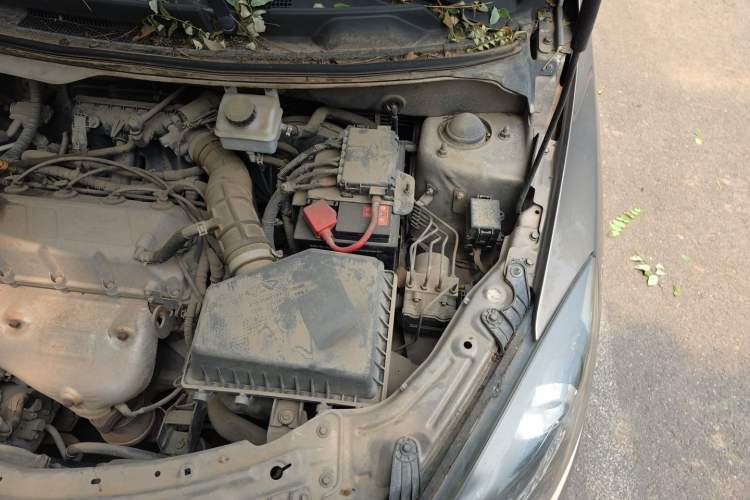 Used Chery Fengyun 2 2015 1.5L Manual New Edition Engine Bay Left