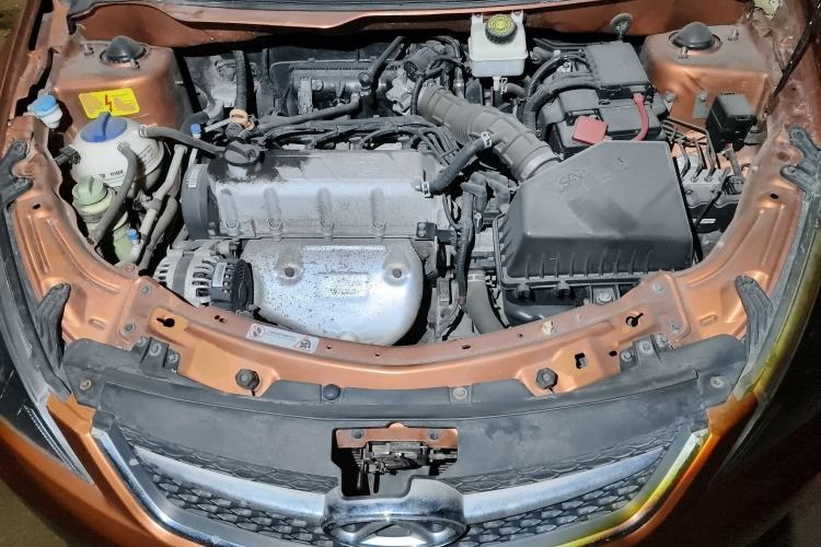 Used Chery Fengyun 2 2015 1.5L Manual New Edition Engine Bay