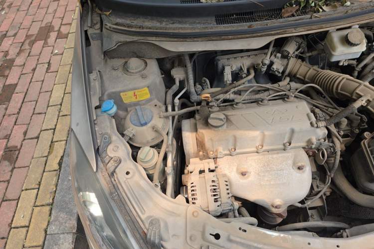Used Chery Fengyun 2 2015 1.5L Manual New Edition Engine Bay Right