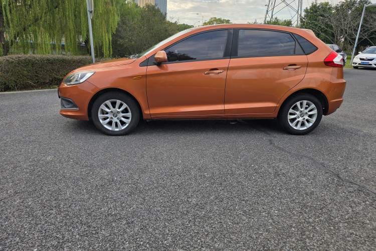 Used Chery Fengyun 2 2015 1.5L Manual New Edition Exterior 2