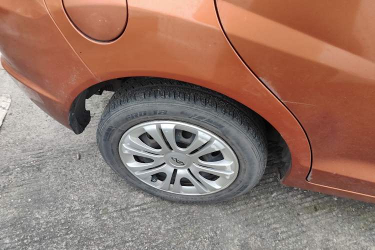 Used Chery Fengyun 2 2015 1.5L Manual New Edition Right Rear Wheel Hub