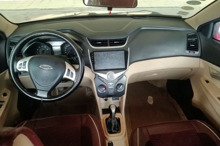 Used Chery Fengyun 2 2016 1.5L Manual Value Edition Center Console