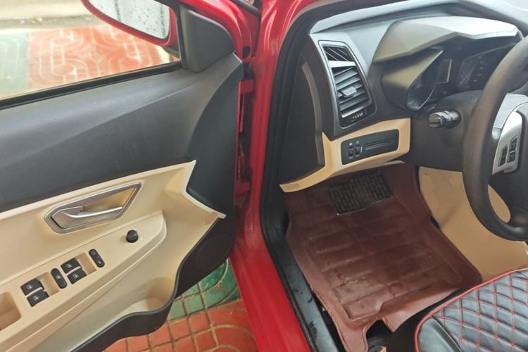 Used Chery Fengyun 2 2016 1.5L Manual Value Edition Driver Seat