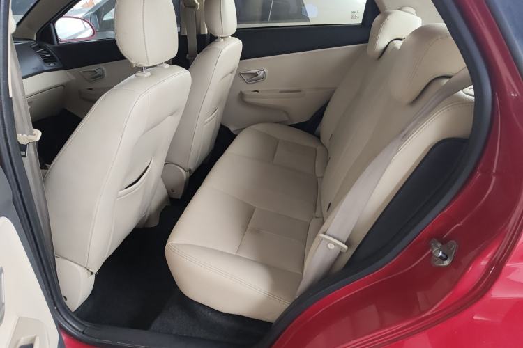 Used Chery Fengyun 2 2016 1.5L Manual Value Edition Interior 4