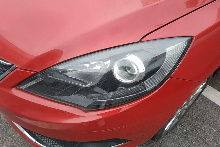 Used Chery Fengyun 2 2016 1.5L Manual Value Edition Left Front Headlight