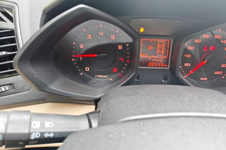 Used Chery Fengyun 2 2016 1.5L Manual Value Edition Odometer Close Up