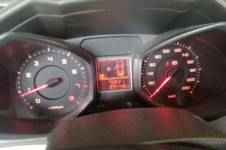 Used Chery Fengyun 2 2016 1.5L Manual Value Edition Odometer Close Up
