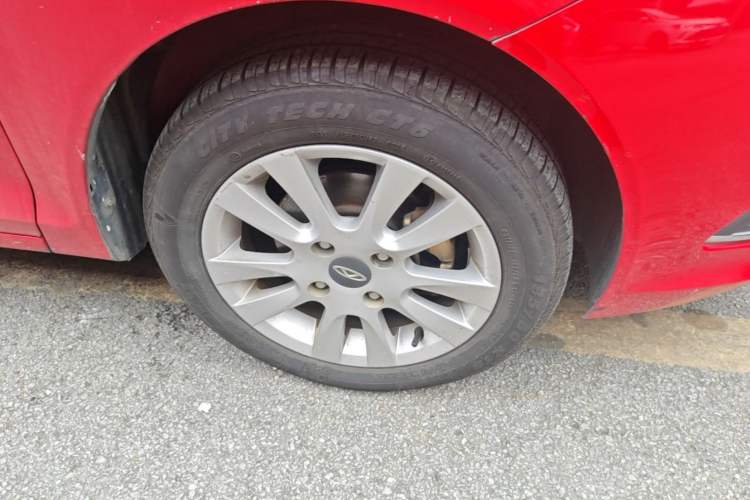 Used Chery Fengyun 2 2016 1.5L Manual Value Edition Right Front Wheel Hub