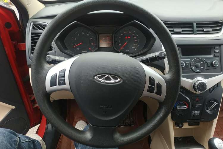 Used Chery Fengyun 2 2016 1.5L Manual Value Edition Steering Wheel