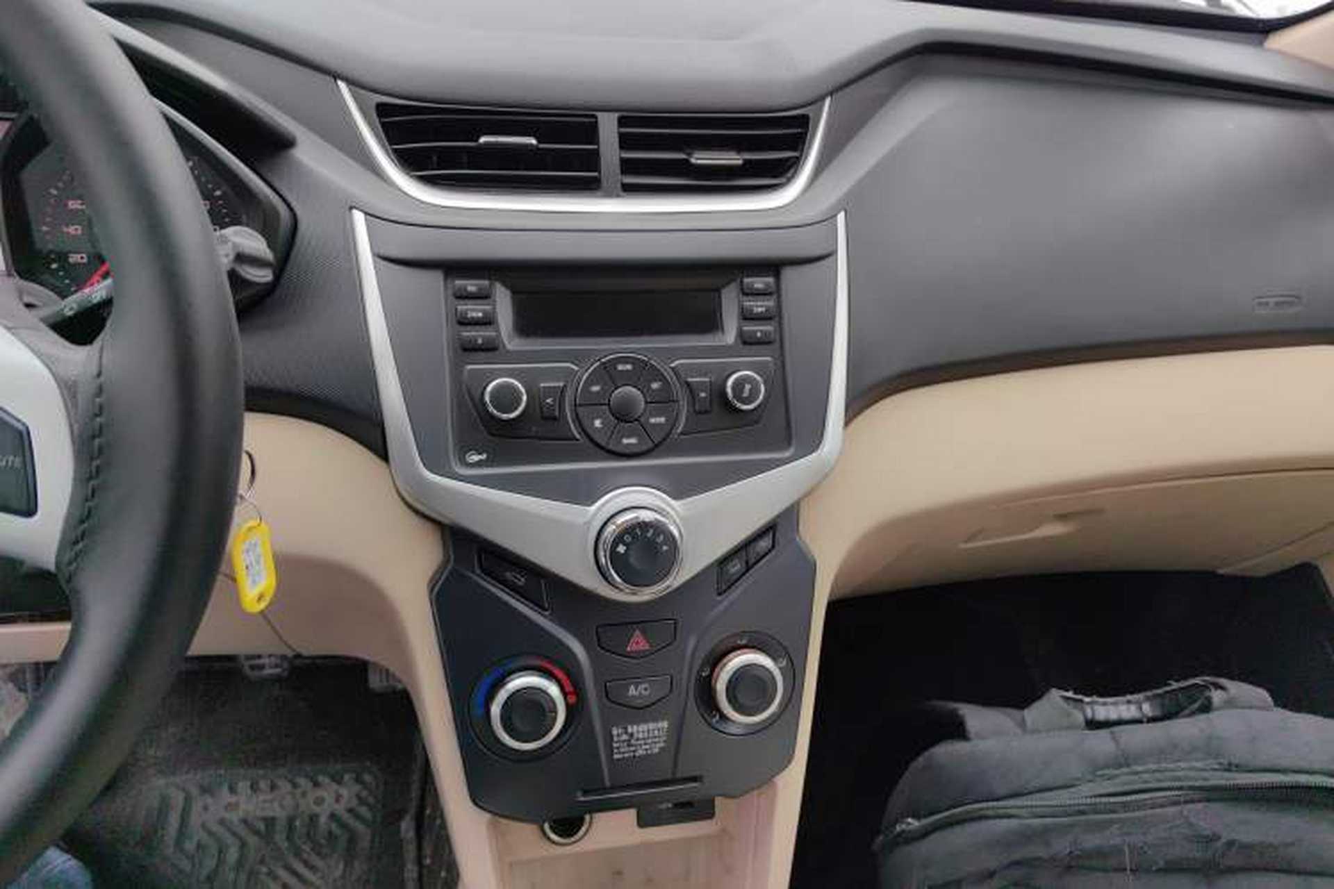 Used Chery Fengyun 2 2016 1.5L Manual Value Edition Audio And AC Panel