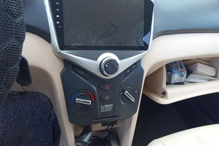 Used Chery Fengyun 2 2016 1.5L Manual Value Edition Audio And AC Panel