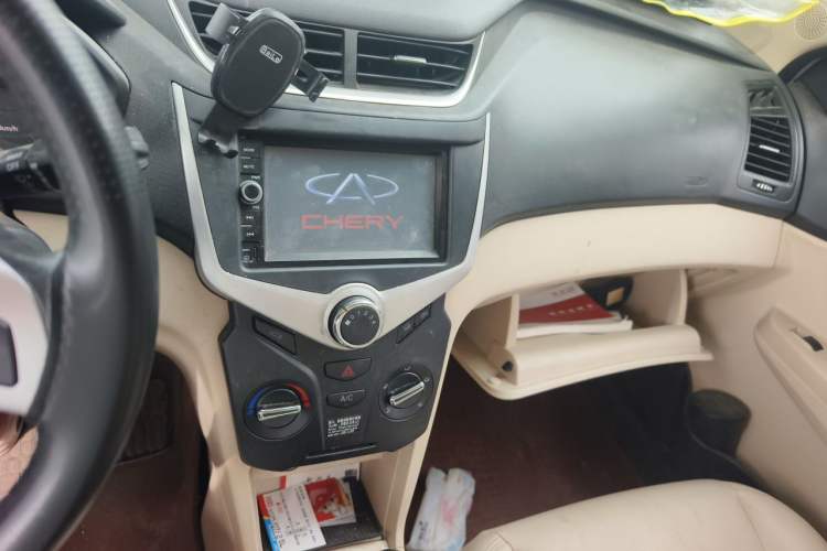 Used Chery Fengyun 2 2016 1.5L Manual Value Edition Audio And AC Panel