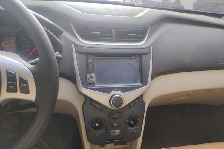 Used Chery Fengyun 2 2016 1.5L Manual Value Edition Audio And AC Panel