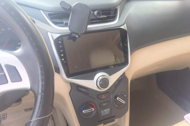 Used Chery Fengyun 2 2016 1.5L Manual Value Edition Audio And AC Panel
