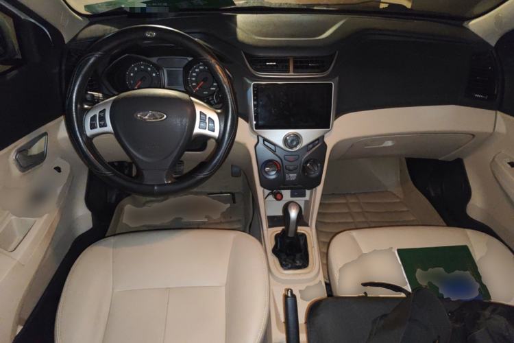 Used Chery Fengyun 2 2016 1.5L Manual Value Edition Center Console