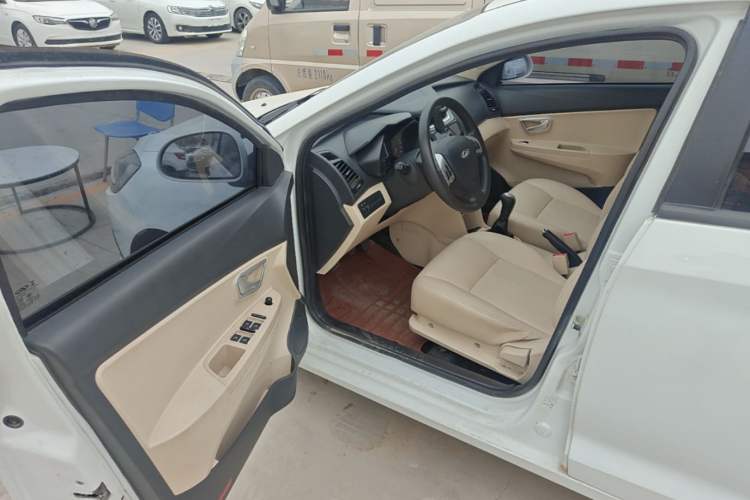 Used Chery Fengyun 2 2016 1.5L Manual Value Edition Driver Seat