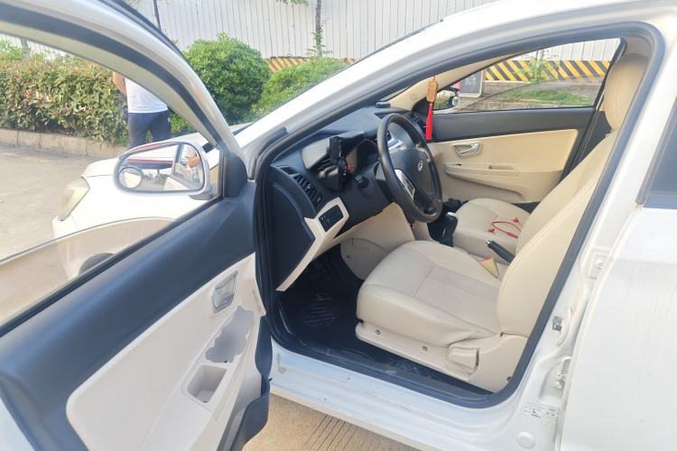Used Chery Fengyun 2 2016 1.5L Manual Value Edition Driver Seat